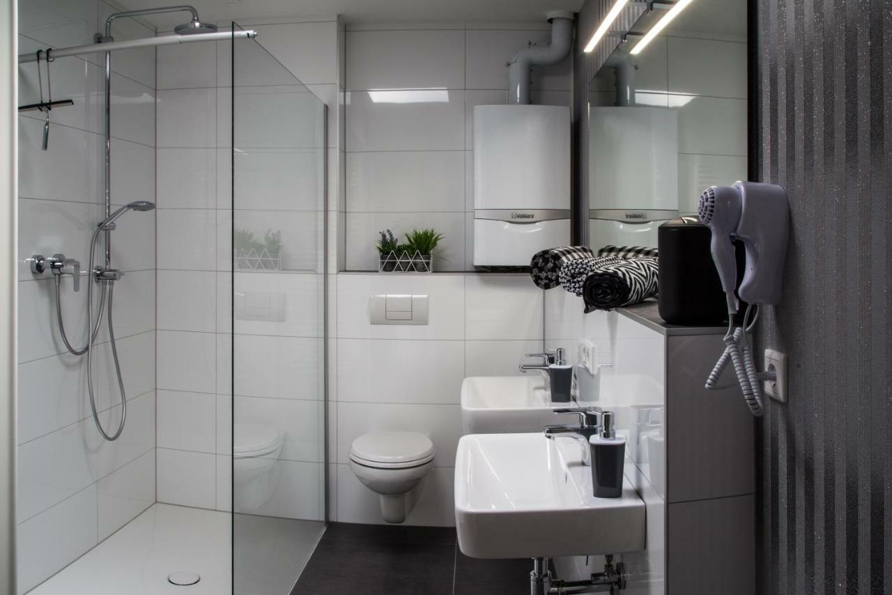 Die Hotelalternative Solingen Buitenkant foto